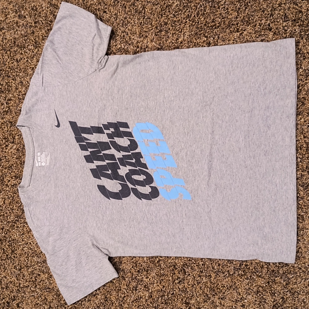 Nike boys short sleeve shirt